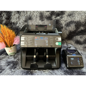 Máy đếm tiền AKITA - 7888 PRO Máy đếm tiền AKITA - 7888 PRO