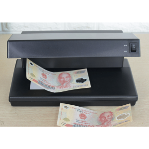 Máy soi tiền giả DL – 107